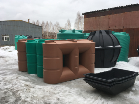 Прямоугольный бак для воды 2000 л