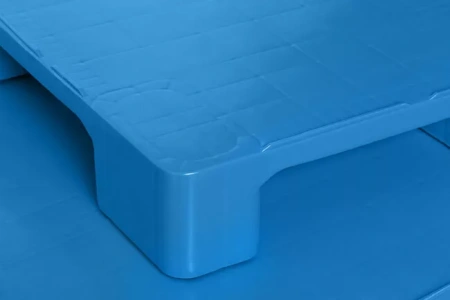 Пластиковый паллет 1200x800x130