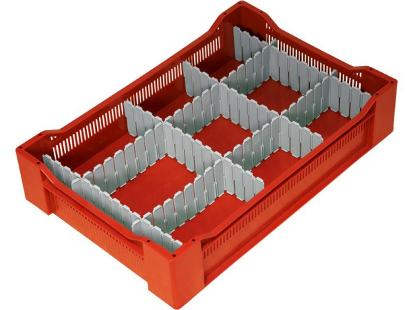 Ящик перфорированный 600×400×135, арт.: 120, объём 32.4, красный, код: 07728