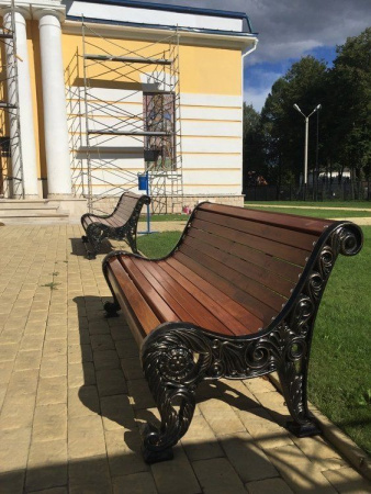 Скамейка чугунная «Нескучный Сад» 3,0 м (3 опоры)